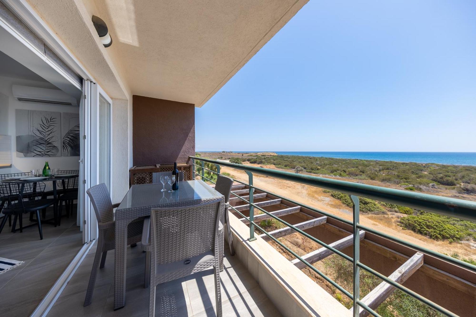 Thalassa Beach Resort & Spa Retreat Vokolidha Extérieur photo