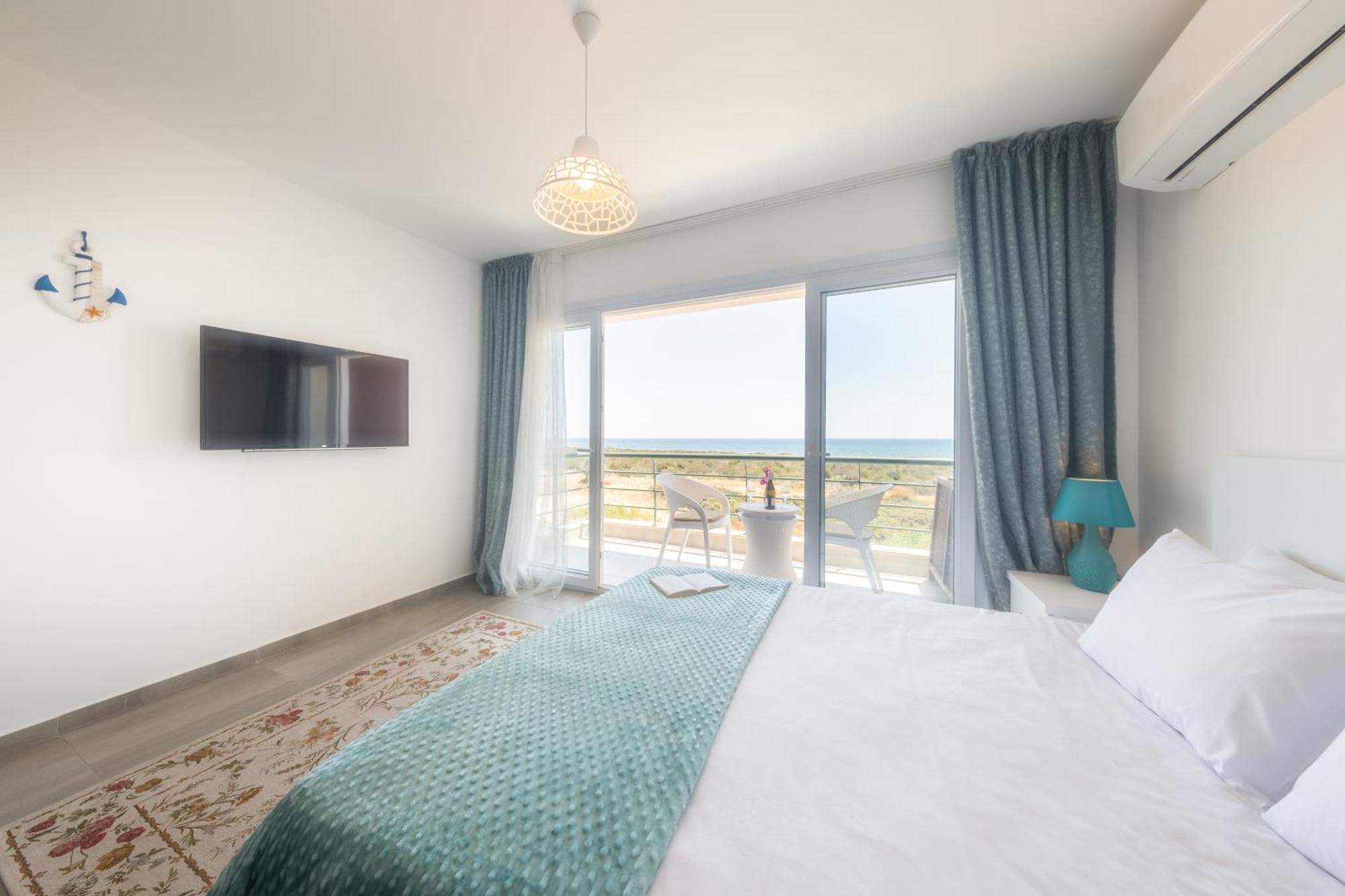 Thalassa Beach Resort & Spa Retreat Vokolidha Chambre photo
